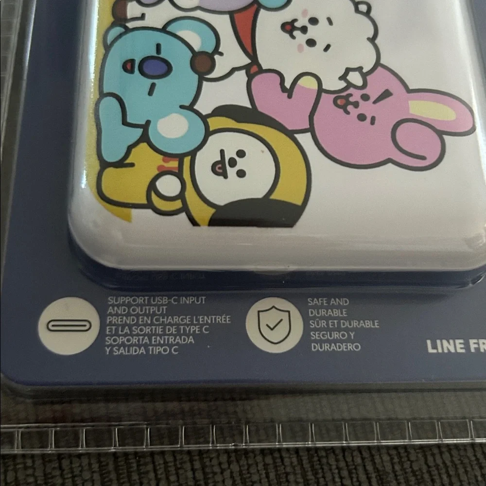 MINISO Line Friends BT21 10000mAh Ultra-thin Power Bank NWT